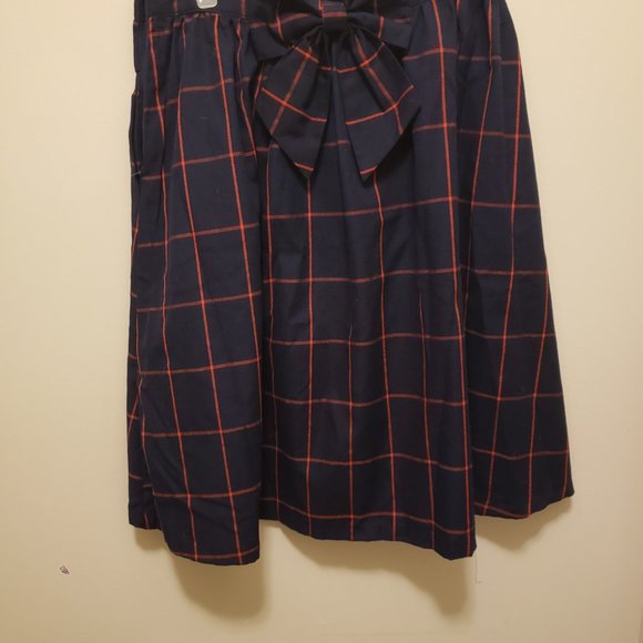 Refined Timing A-line Skirt - Picture 2 of 3